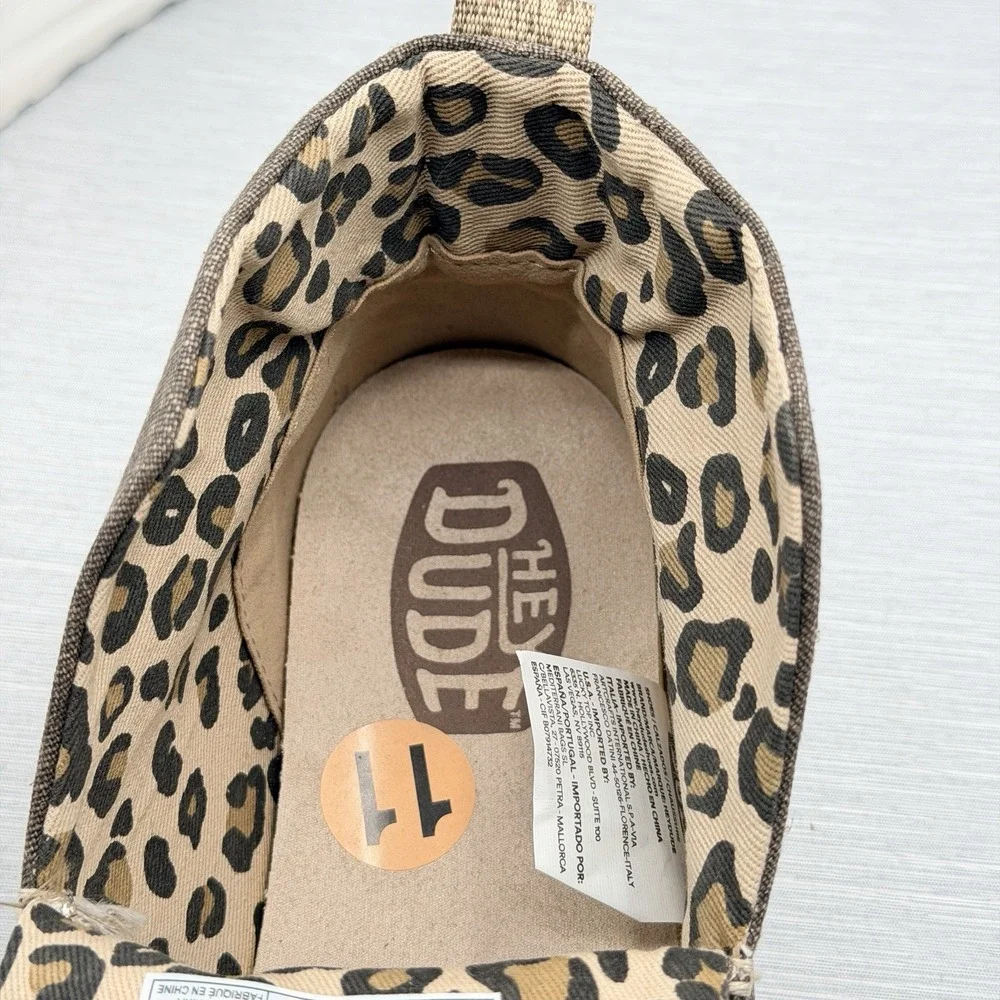Hey Dude Women's 11 Boots Brown Leopard Print Pull On Lightweight